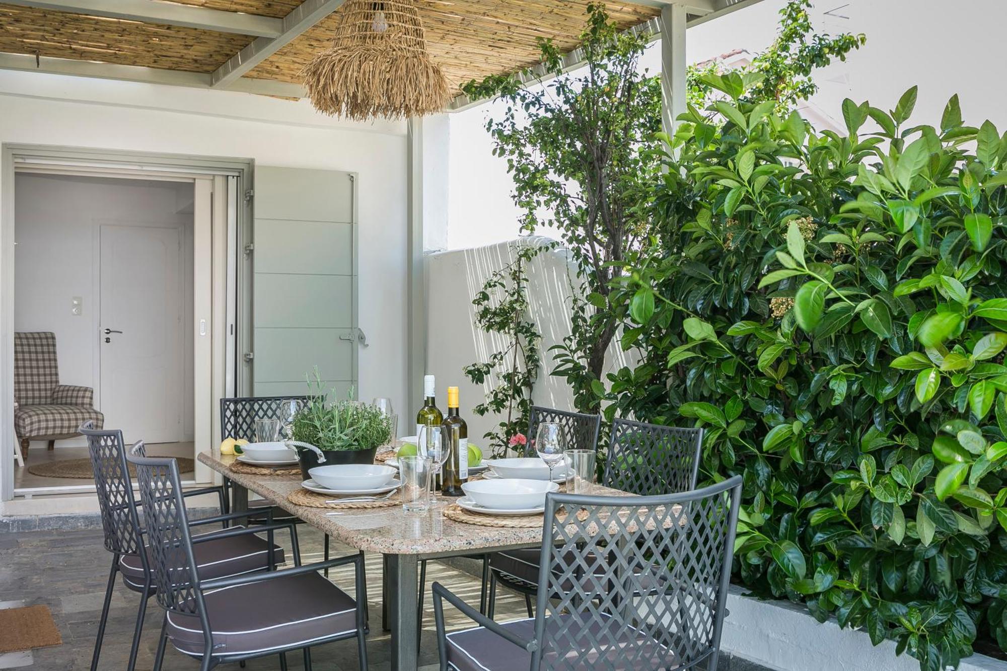 Villa Olvio Living By The Sea à Sami  Extérieur photo