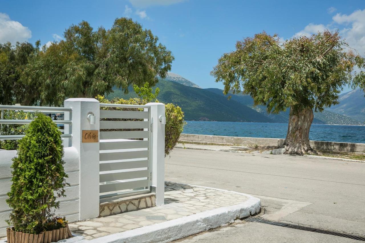 Villa Olvio Living By The Sea à Sami  Extérieur photo