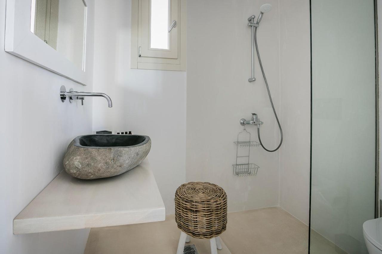 Villa Olvio Living By The Sea à Sami  Extérieur photo