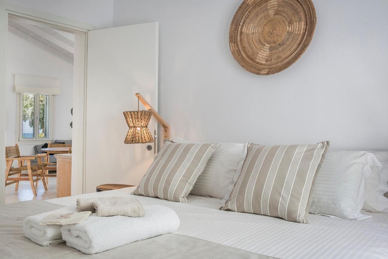 Villa Olvio Living By The Sea à Sami  Extérieur photo