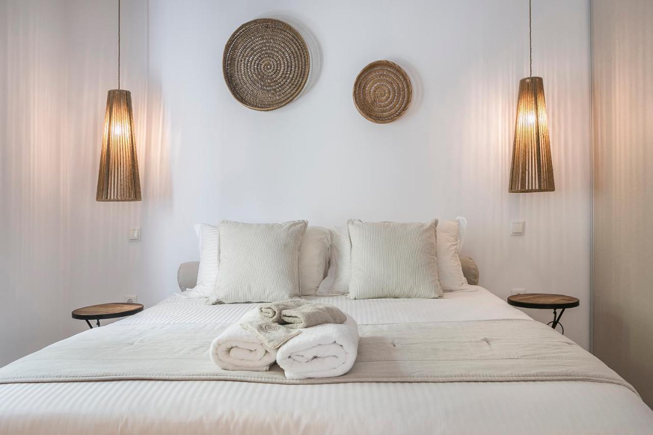 Villa Olvio Living By The Sea à Sami  Extérieur photo